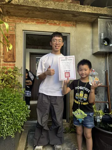 宇魚水族換鬥魚活動來店紀念照片 012