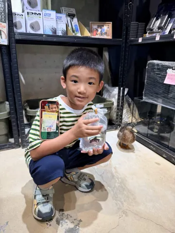 宇魚水族換鬥魚活動來店紀念照片 024