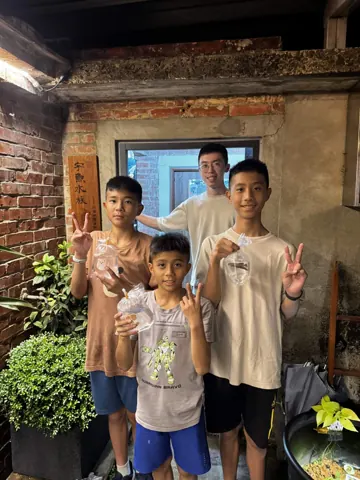 宇魚水族換鬥魚活動來店紀念照片 040