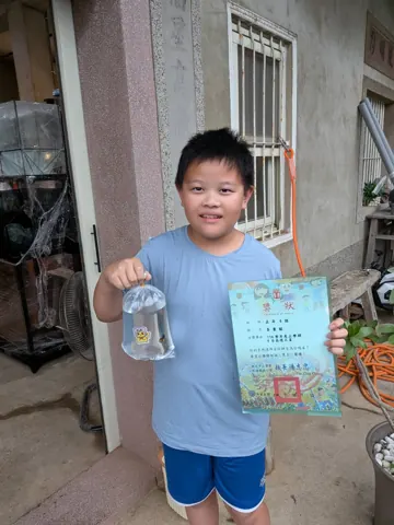 宇魚水族換鬥魚活動來店紀念照片 077