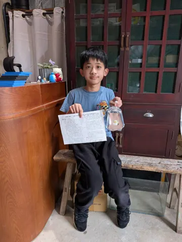 宇魚水族換鬥魚活動來店紀念照片 079