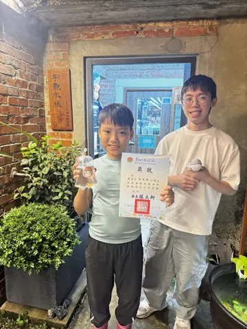 宇魚水族換鬥魚活動來店紀念照片 095